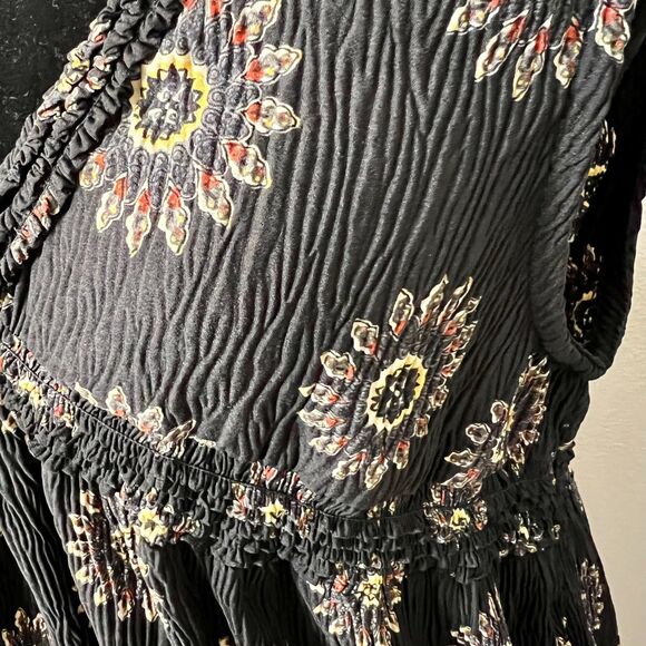 Pol Floral Print Boho Prairie Ruffle Sleeveless High Low Dress Size Small - Picture 2 of 3